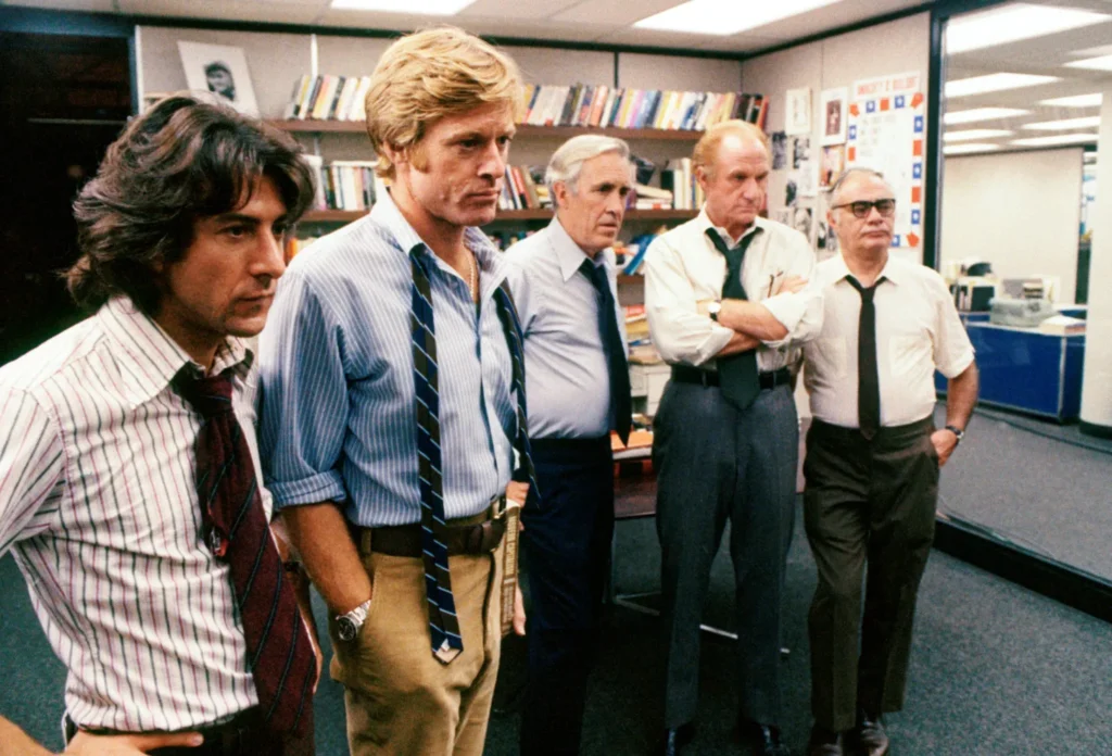 Uttrycket “Follow the money” blev populärt genom filmen All the president’s men (1976). Filmen följer reportrarna som avslöjade Watergate-skandalen.